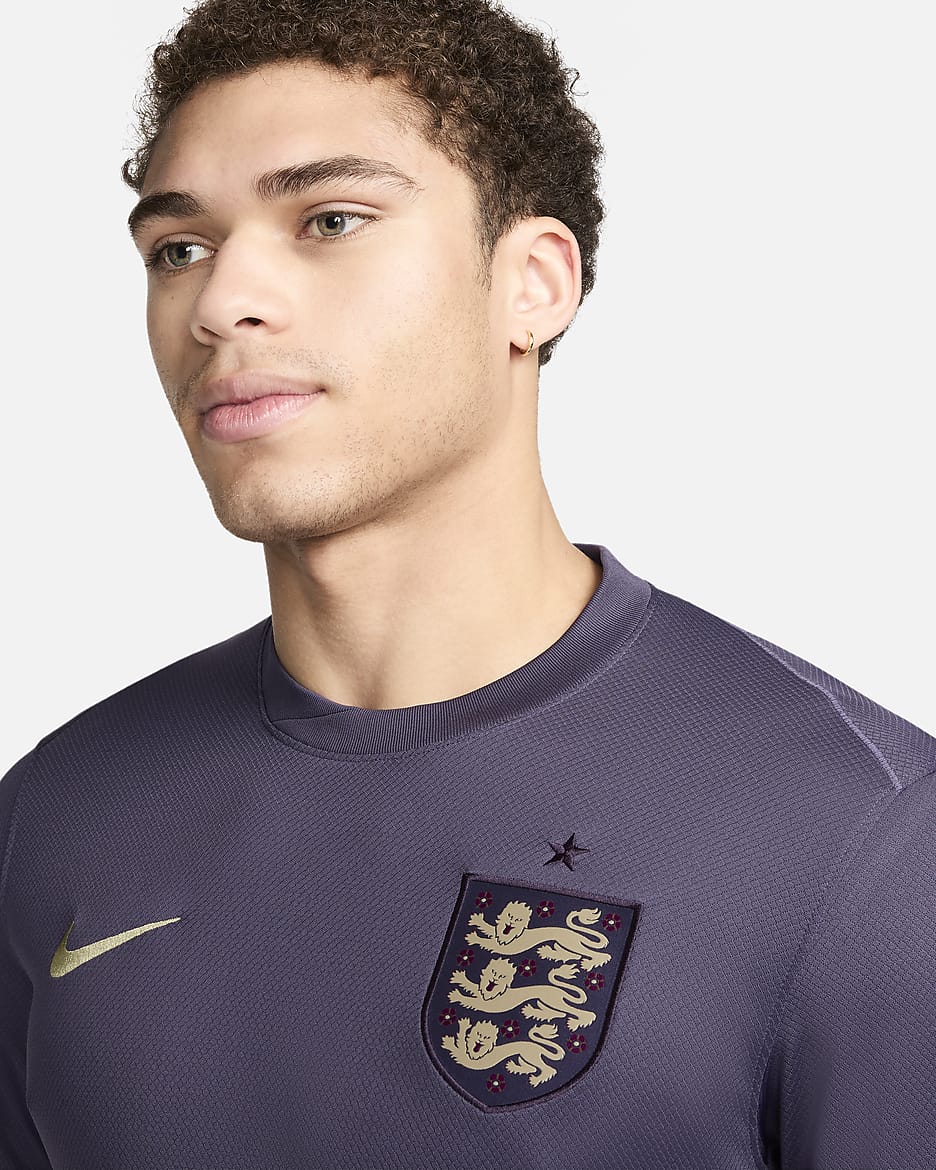 NIKE公式】イングランド (メンズ チーム) 2024/25 スタジアム アウェイ メンズ ナイキ Dri-FIT サッカー レプリカ ユニフォーム.オンラインストア  (通販サイト)